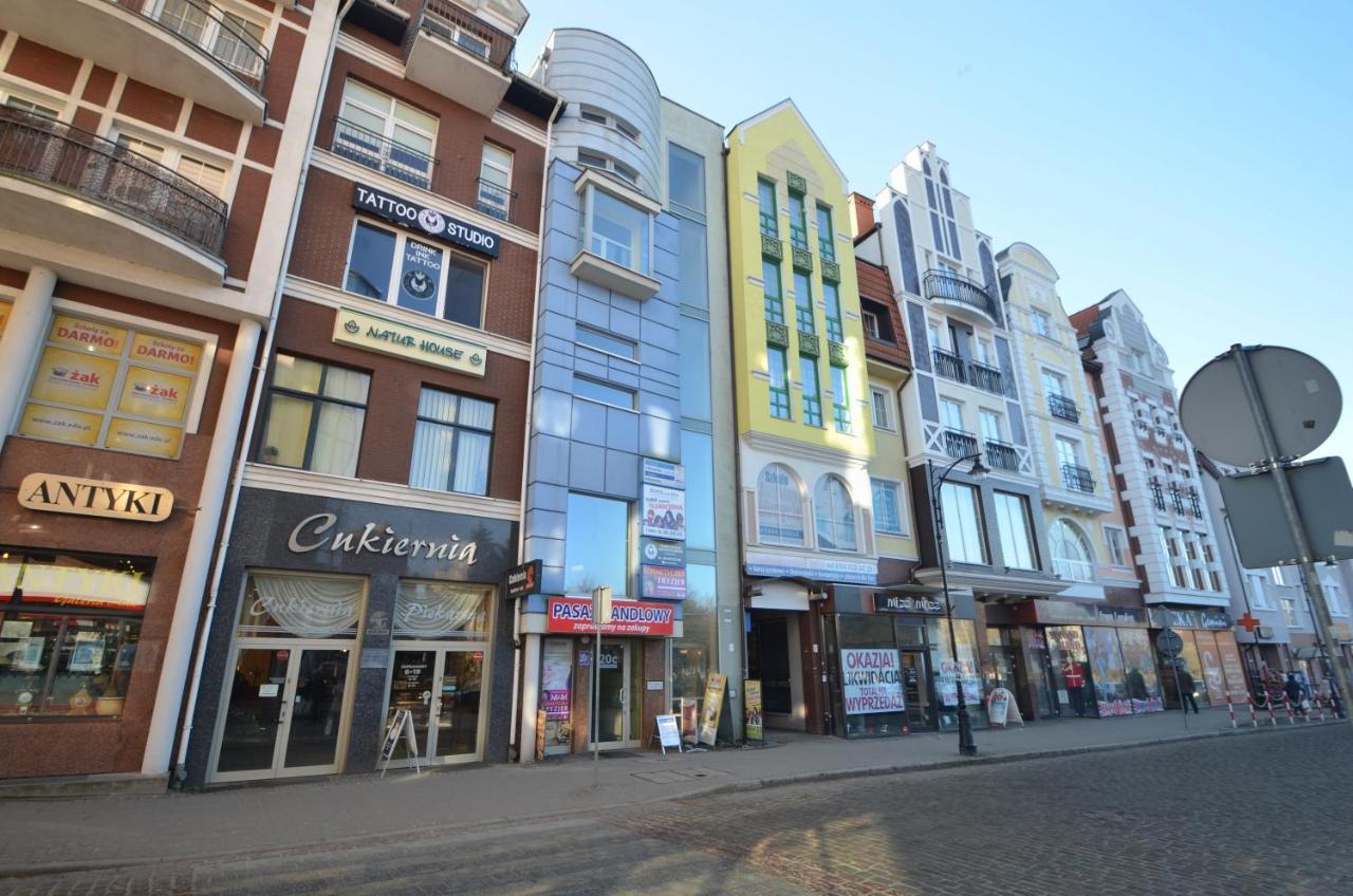 -- Manhattan -- Centrum -- Starowka -- Kołobrzeg Exteriör bild